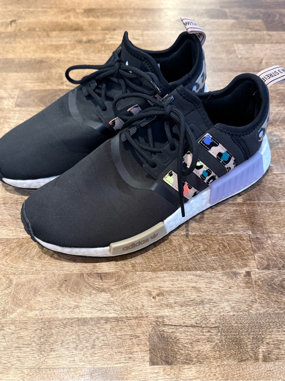 Adidas Wmns NMD_R1 'Black Leopard' sneakers Size Women 8